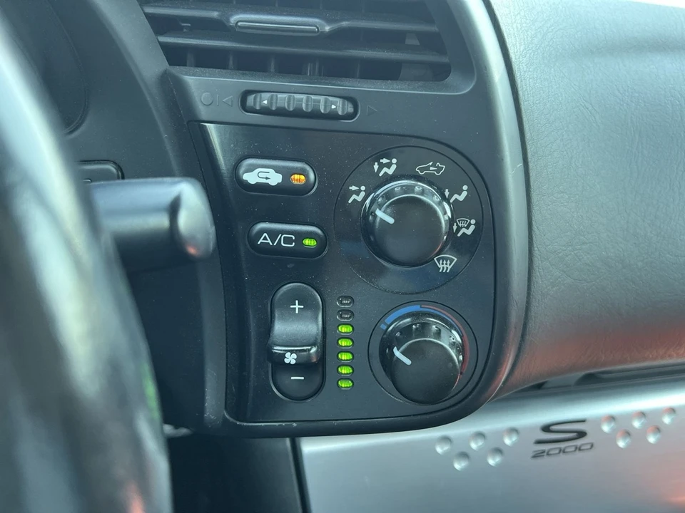 2004 Honda AP2 S2000 - Image 22 of 31