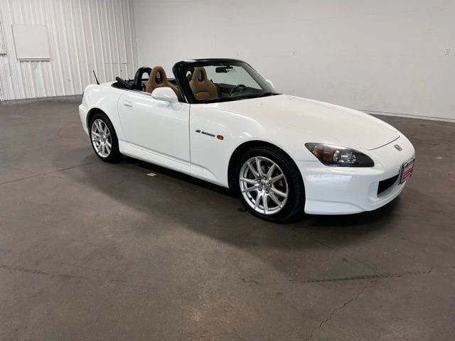2004 Honda AP2 S2000 - Image 2 of 24