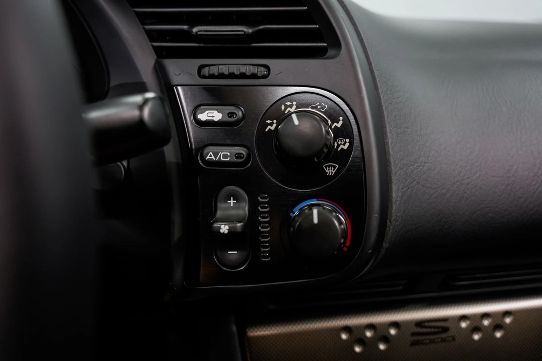 2004 Honda AP2 S2000 - Image 13 of 31