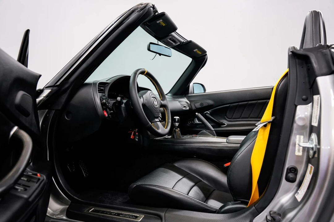2004 Honda AP2 S2000 - Image 19 of 31