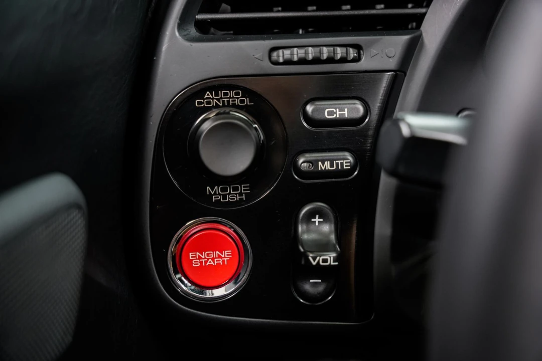 2004 Honda AP2 S2000 - Image 11 of 31