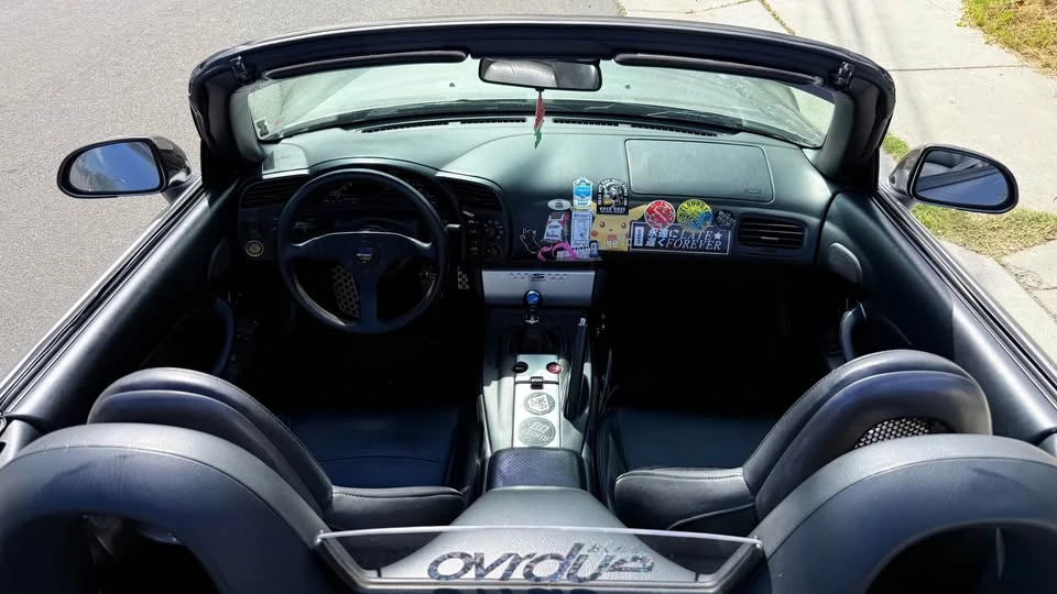 2004 Honda AP2 S2000 - Image 2 of 10