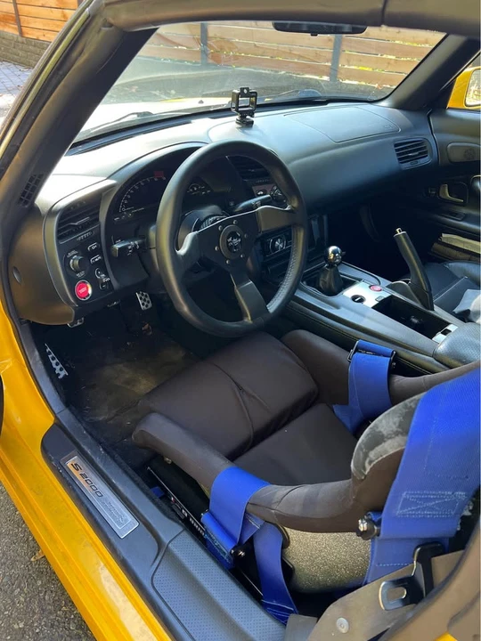 2004 Honda AP2 S2000 - Image 7 of 11