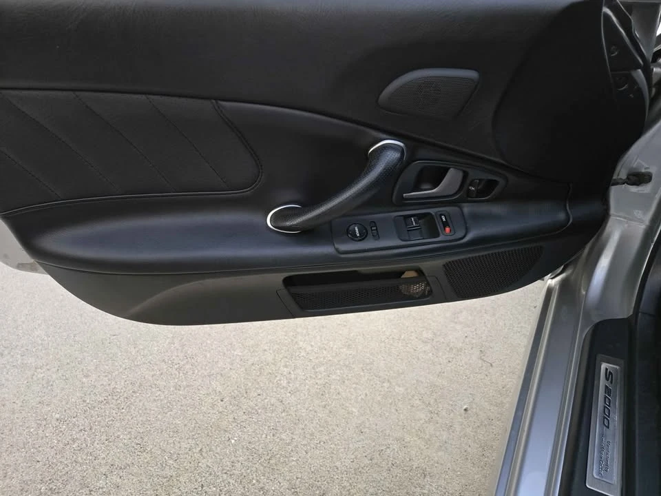 2004 Honda AP2 S2000 - Image 8 of 14