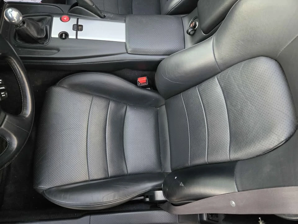 2004 Honda AP2 S2000 - Image 9 of 14