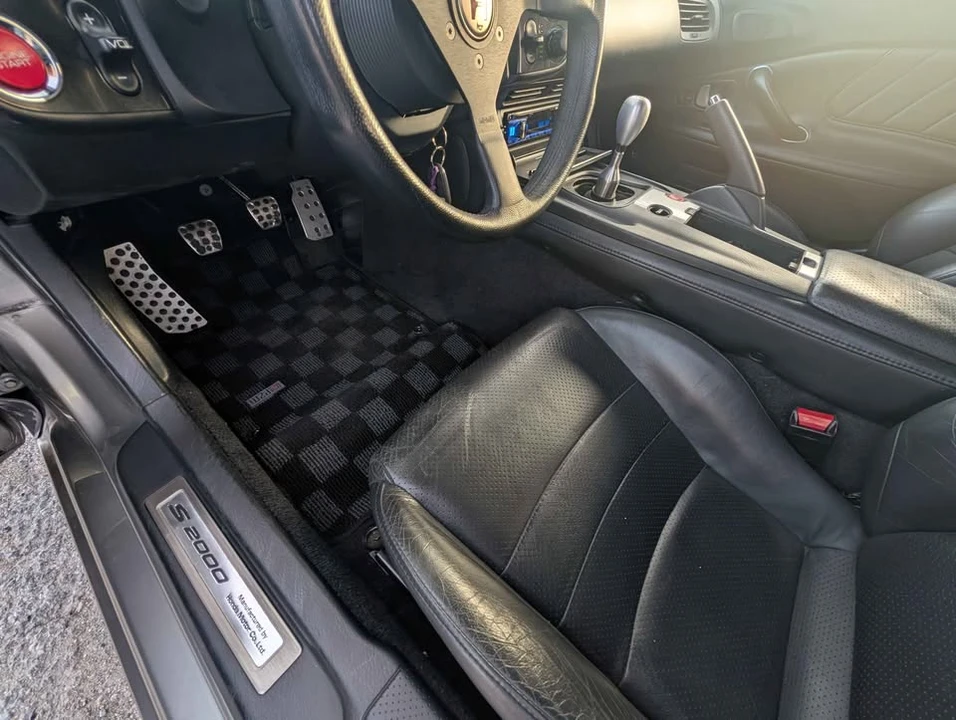 2004 Honda AP2 S2000 - Image 17 of 20