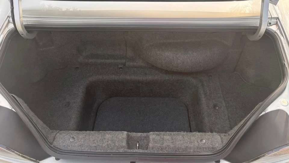 2004 Honda AP2 S2000 - Image 19 of 20