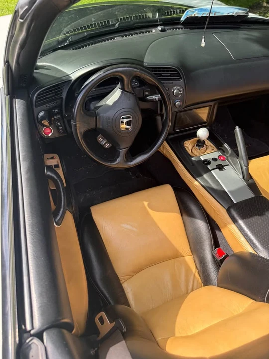 2004 Honda AP2 S2000 - Image 12 of 18