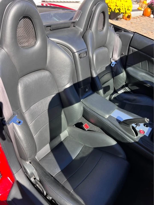 2004 Honda AP2 S2000 - Image 8 of 13