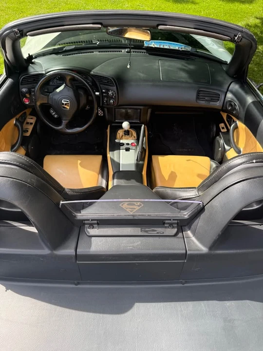 2004 Honda AP2 S2000 - Image 4 of 18