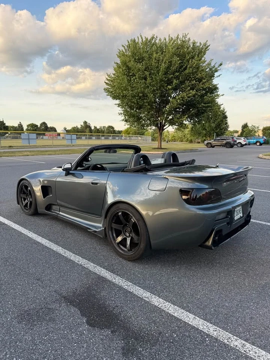2004 Honda AP2 S2000 - Image 4 of 11