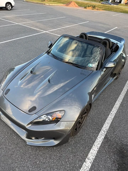 2004 Honda AP2 S2000 - Image 2 of 11
