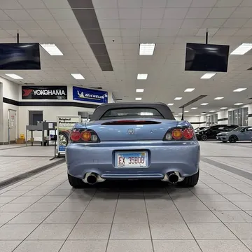 2004 Honda S2000 Convertible 2D