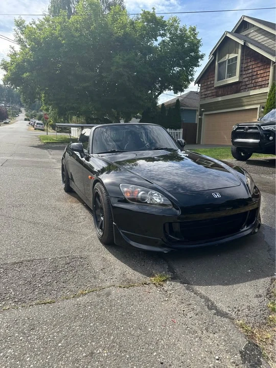 2004 Honda AP2 S2000 - Image 2 of 5