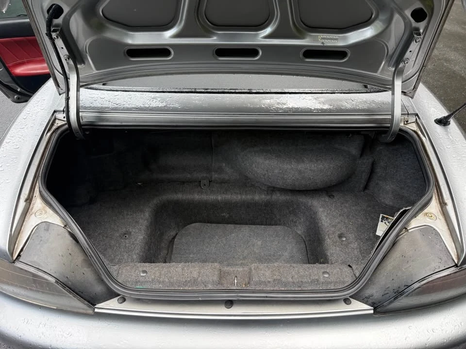 2004 Honda AP2 S2000 - Image 6 of 10