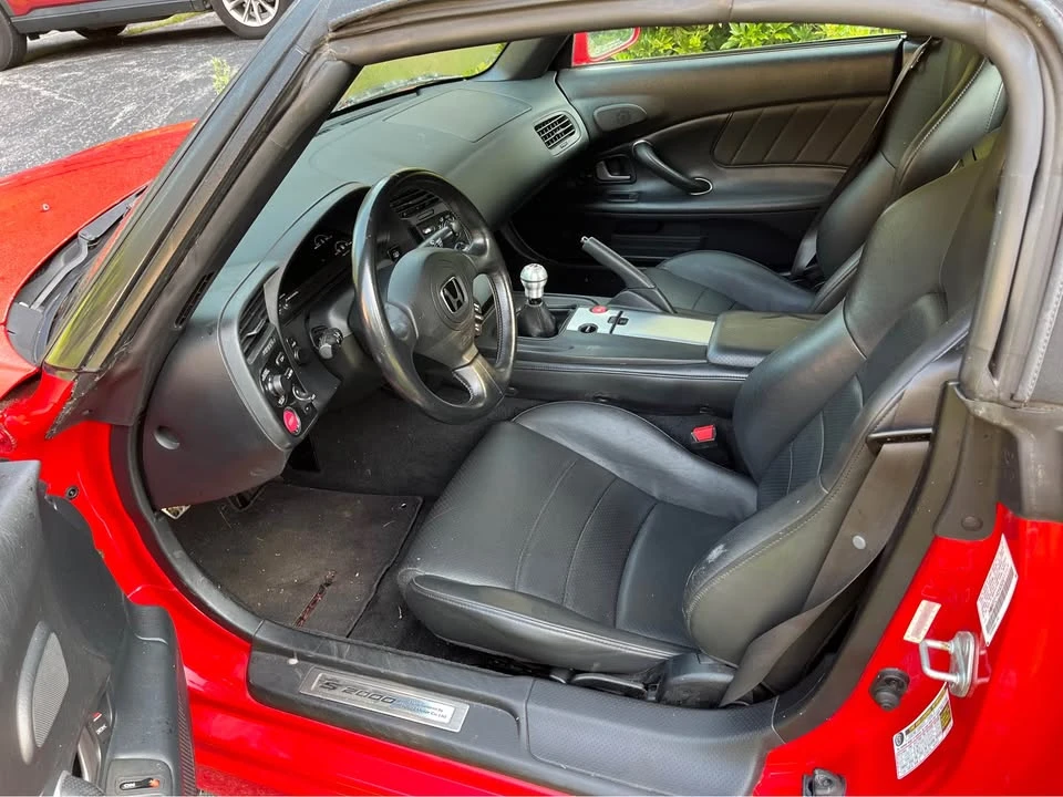 2004 Honda AP2 S2000 - Image 8 of 10