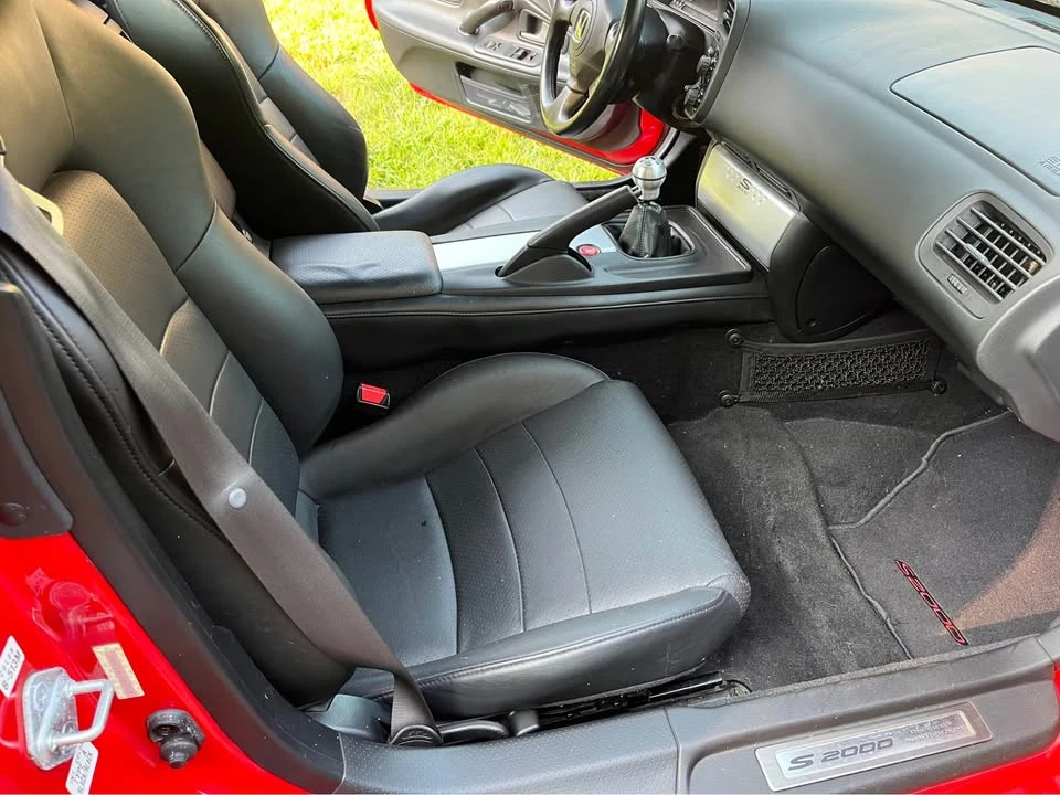 2004 Honda AP2 S2000 - Image 9 of 10