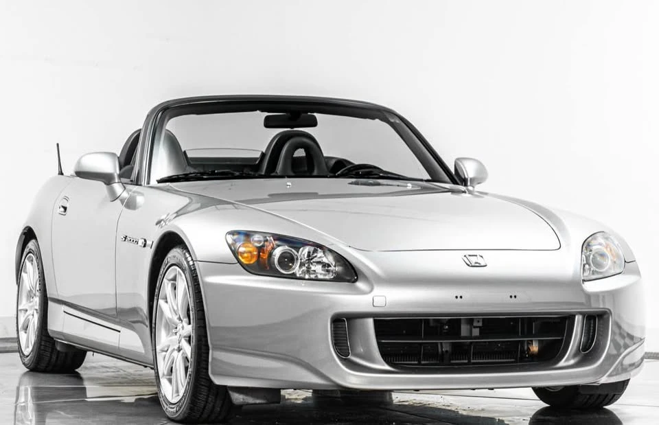 2004 Honda AP2 S2000 - Image 4 of 9