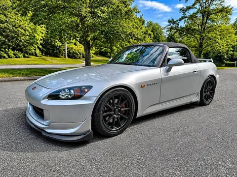 2004 Honda S2000 Convertible 2D
