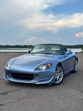 2004 Honda S2000 Convertible 2D