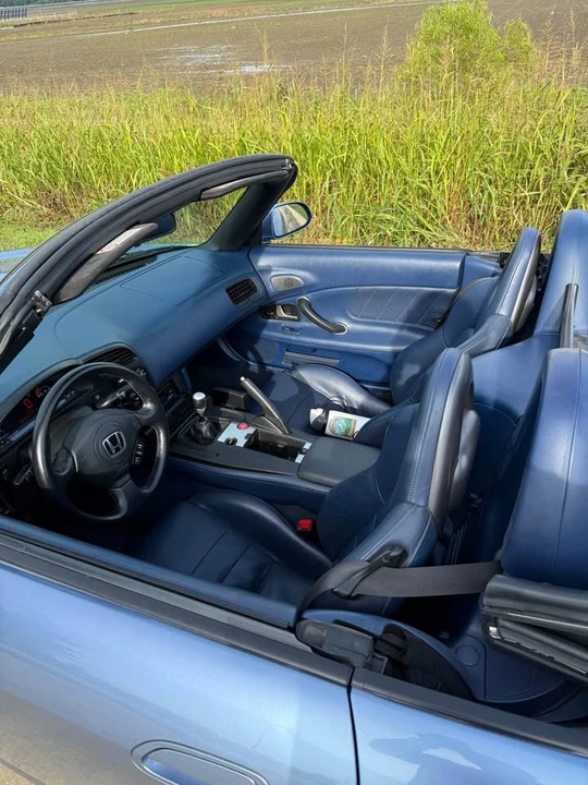 2004 Honda AP2 S2000 - Image 12 of 16