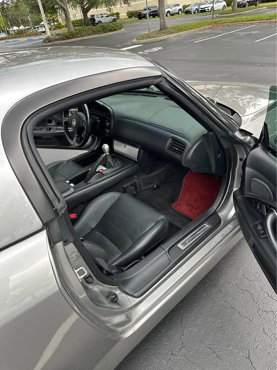 2004 Honda AP2 S2000 - Image 11 of 13