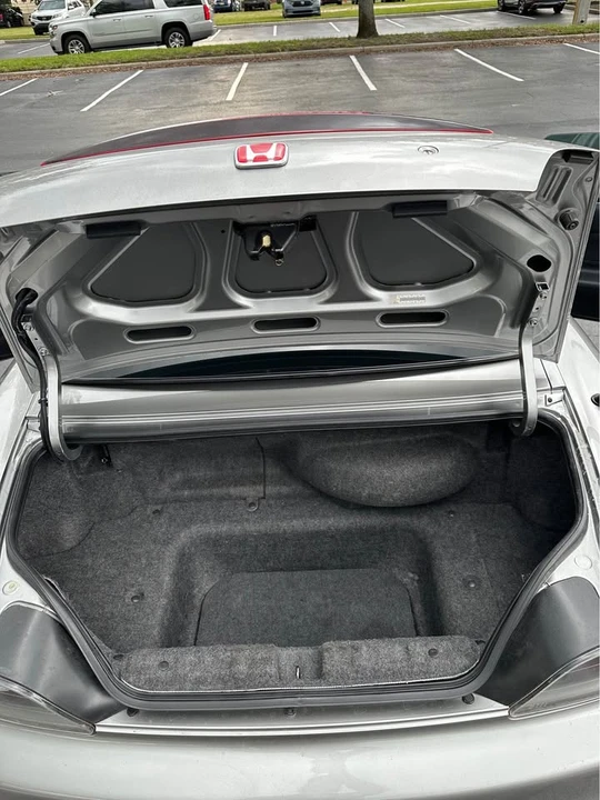 2004 Honda AP2 S2000 - Image 12 of 13
