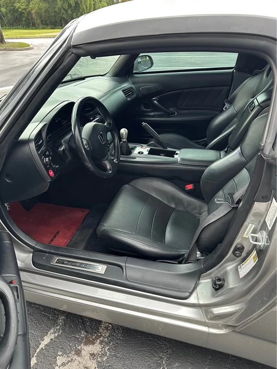 2004 Honda AP2 S2000 - Image 9 of 13