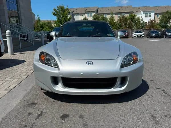 2004 Honda AP2 S2000 - Image 4 of 12