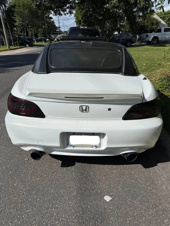 2004 Honda AP2 S2000 - Image 2 of 6