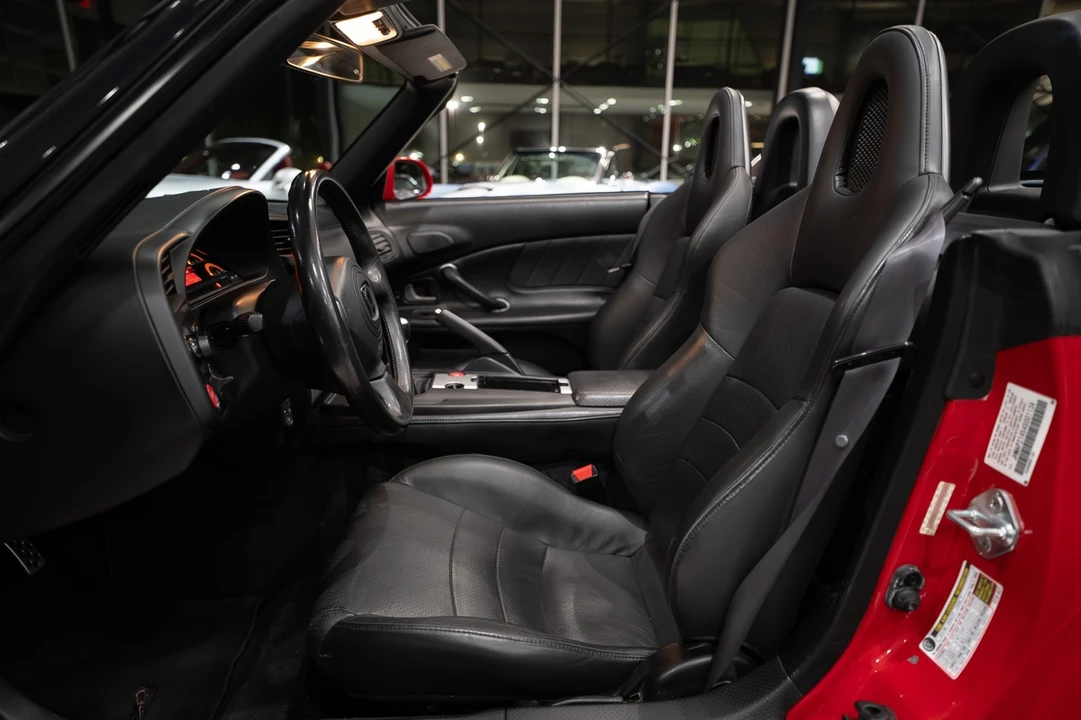 2004 Honda AP2 S2000 - Image 8 of 12