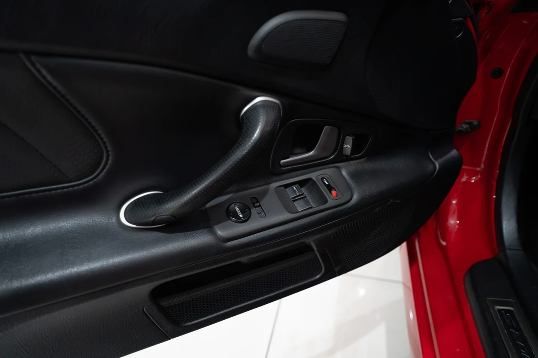 2004 Honda AP2 S2000 - Image 6 of 12