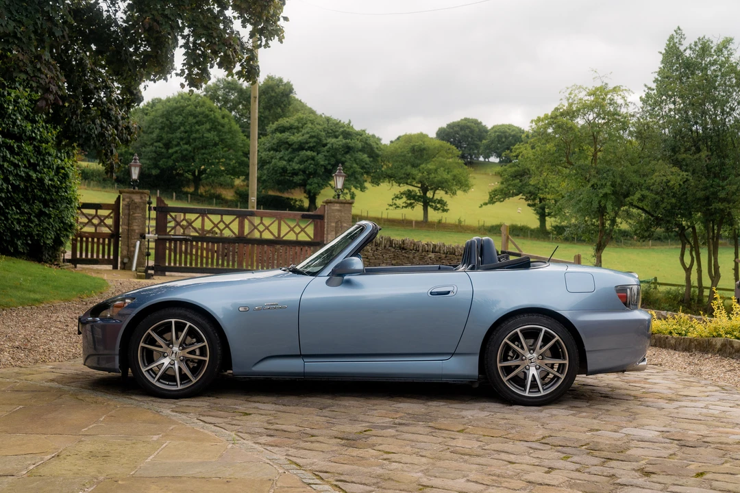 2004 Honda AP2 S2000 - Image 8 of 31