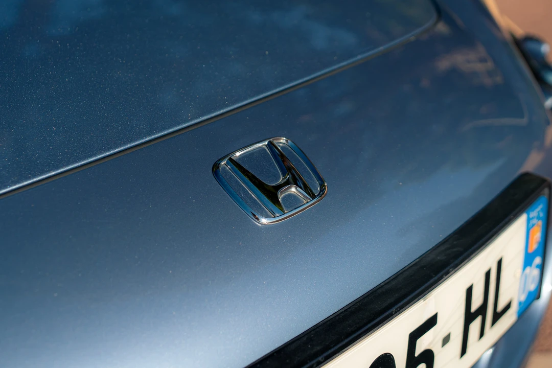 2004 Honda AP2 S2000 - Image 16 of 31
