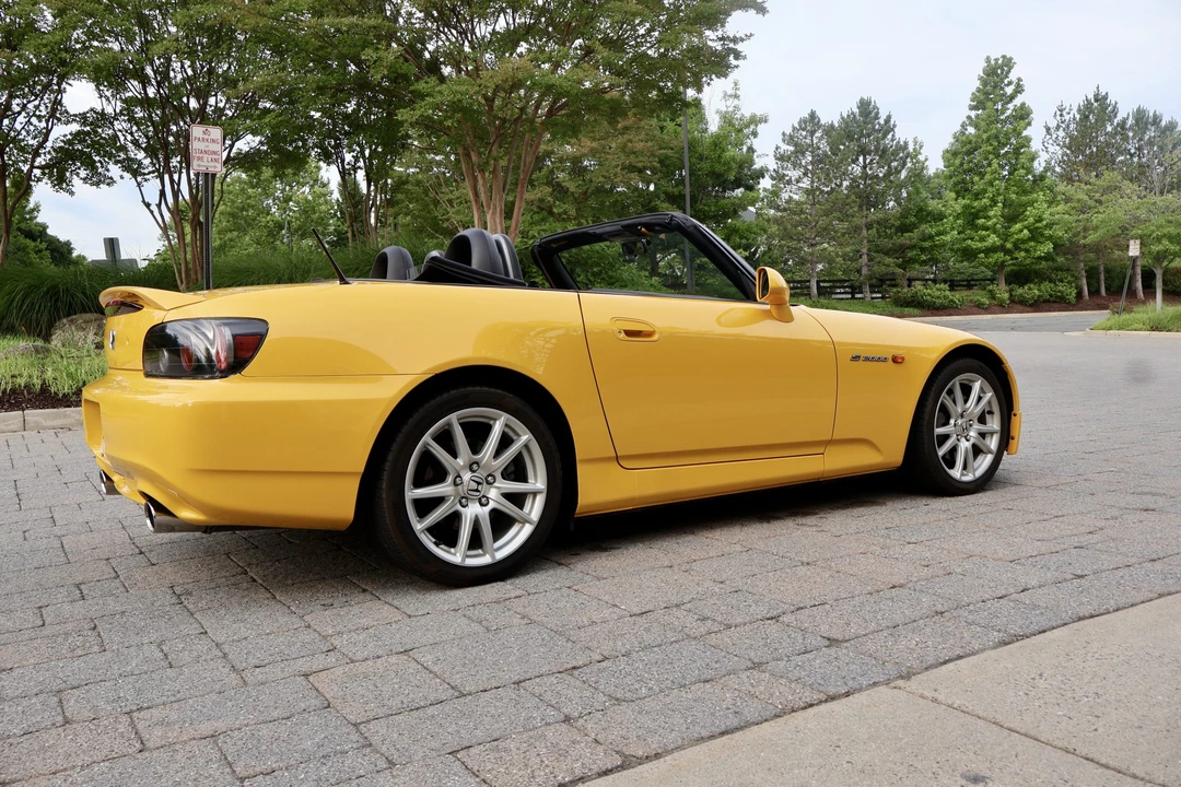 2004 Honda AP2 S2000 - Image 24 of 31