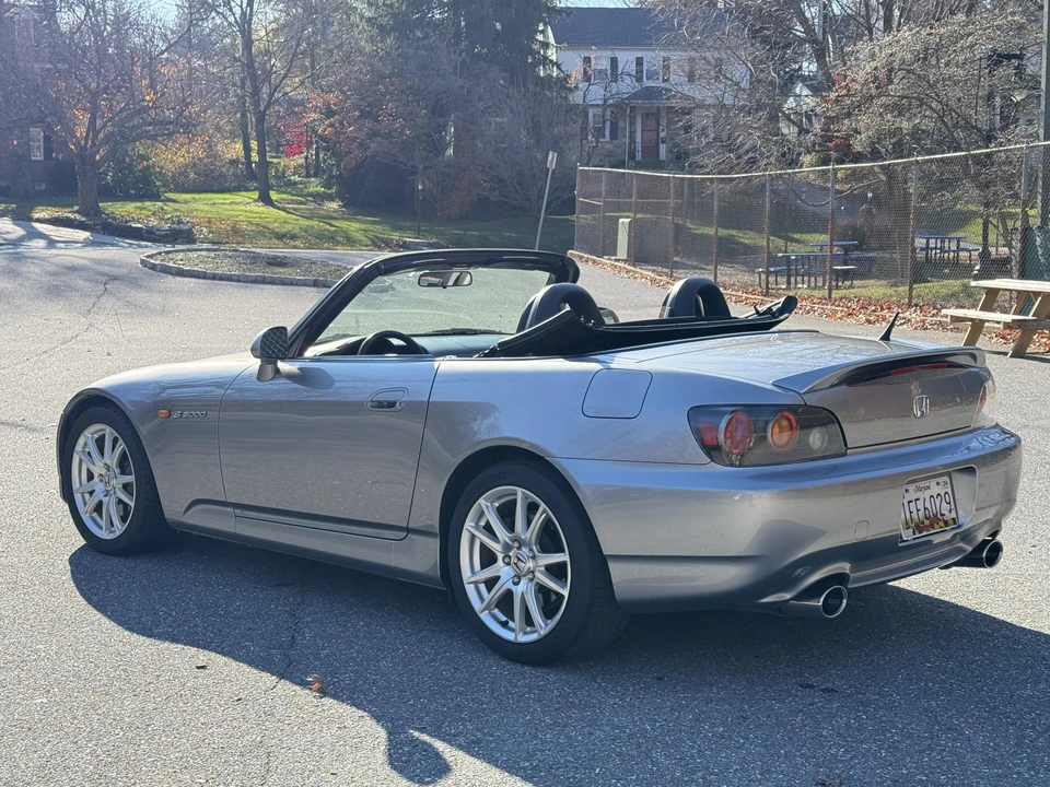 2004 Honda AP2 S2000 - Image 8 of 31