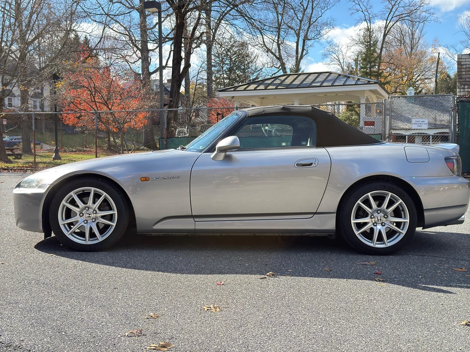 2004 Honda AP2 S2000 - Image 18 of 31