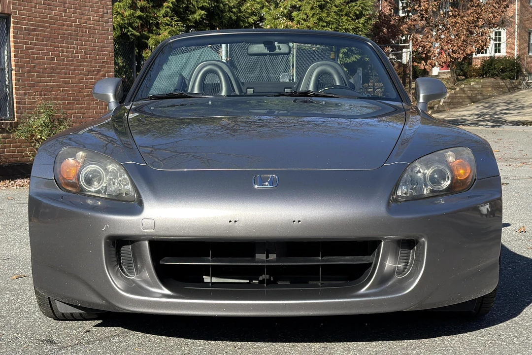 2004 Honda AP2 S2000 - Image 2 of 31