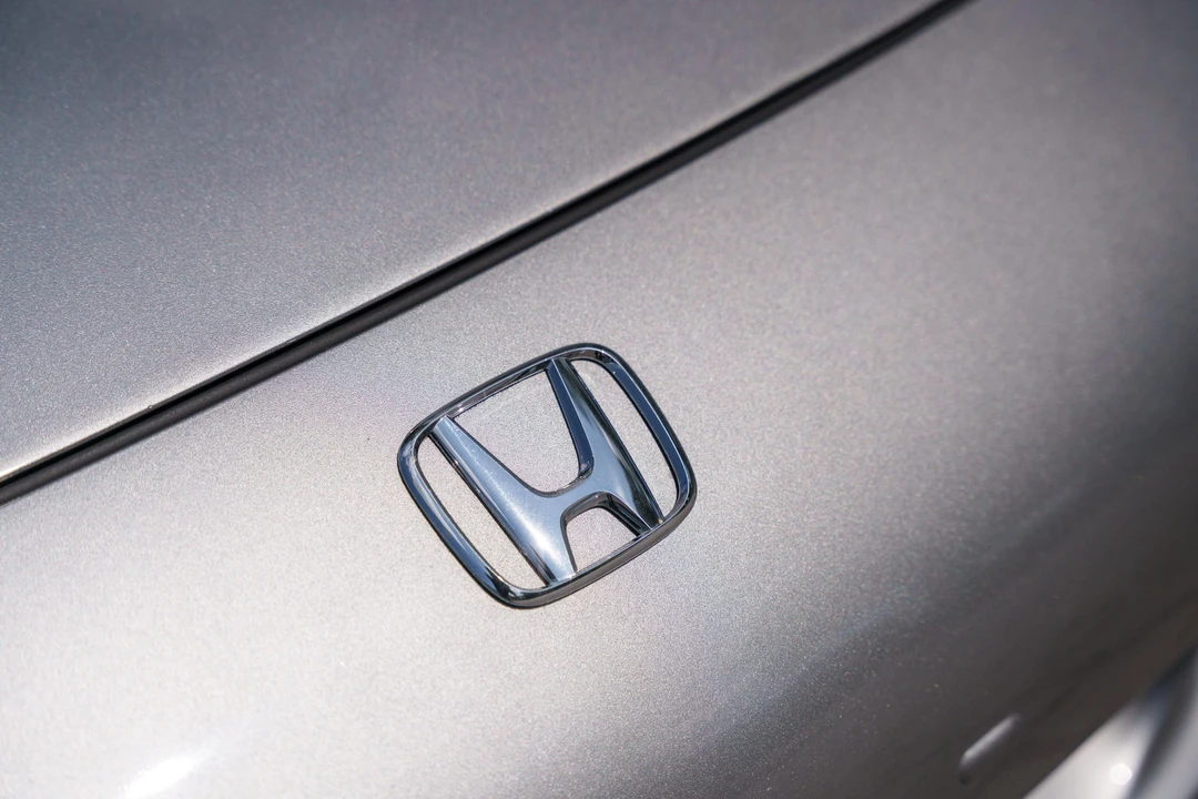 2004 Honda AP2 S2000 - Image 16 of 31