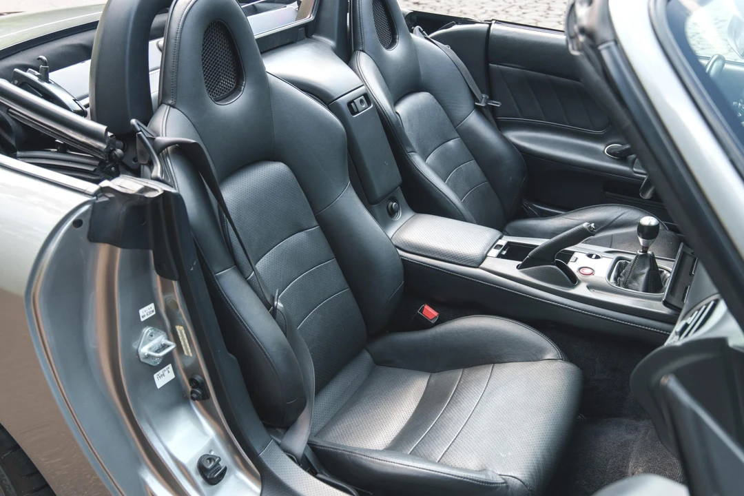 2004 Honda AP2 S2000 - Image 25 of 31