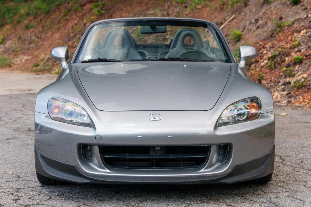 2004 Honda AP2 S2000 - Image 2 of 31