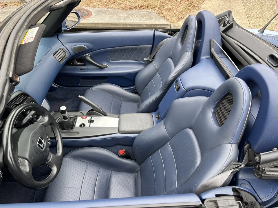 2004 Honda AP2 S2000 - Image 2 of 21