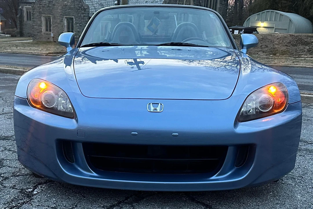 2004 Honda AP2 S2000 - Image 2 of 31