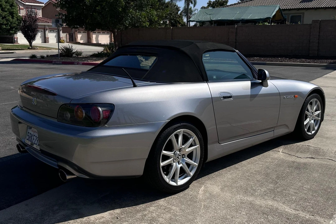 2004 Honda AP2 S2000 - Image 4 of 31