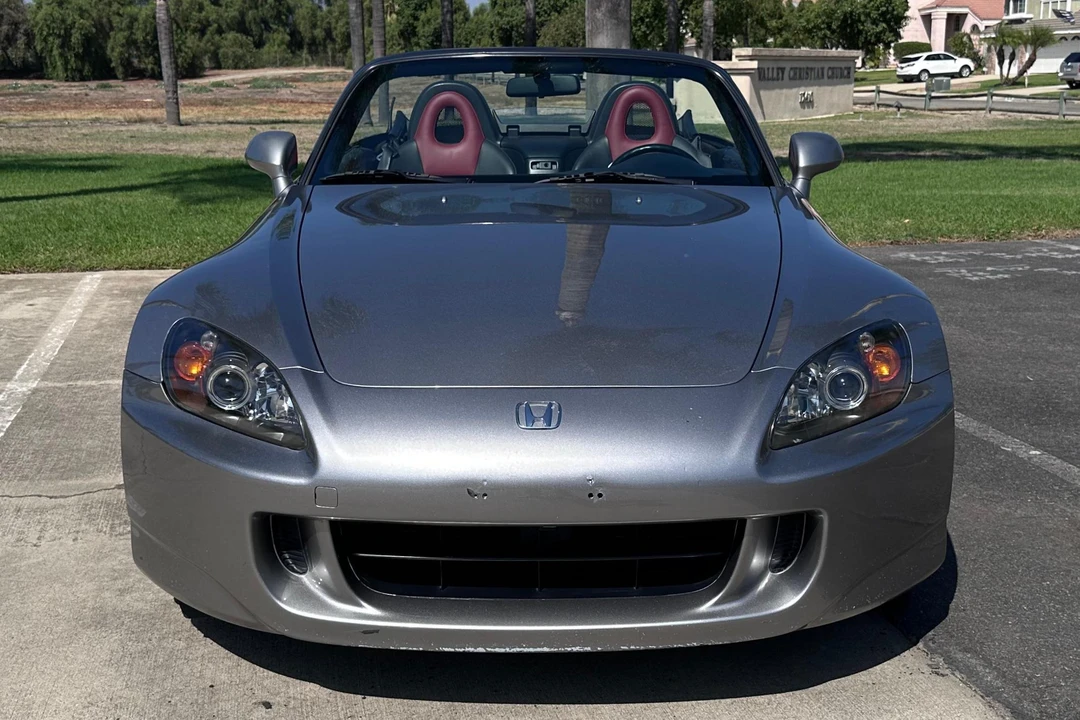 2004 Honda AP2 S2000 - Image 2 of 31