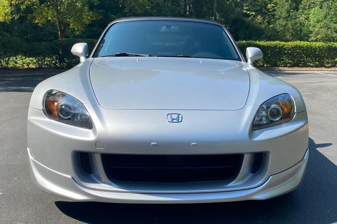 2004 Honda AP2 S2000 - Image 2 of 31