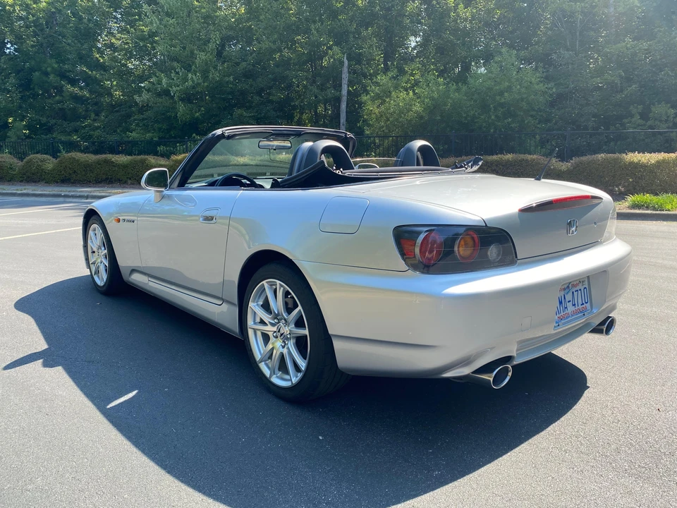 2004 Honda AP2 S2000 - Image 8 of 31