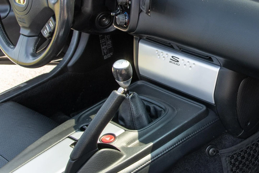 2004 Honda AP2 S2000 - Image 25 of 31