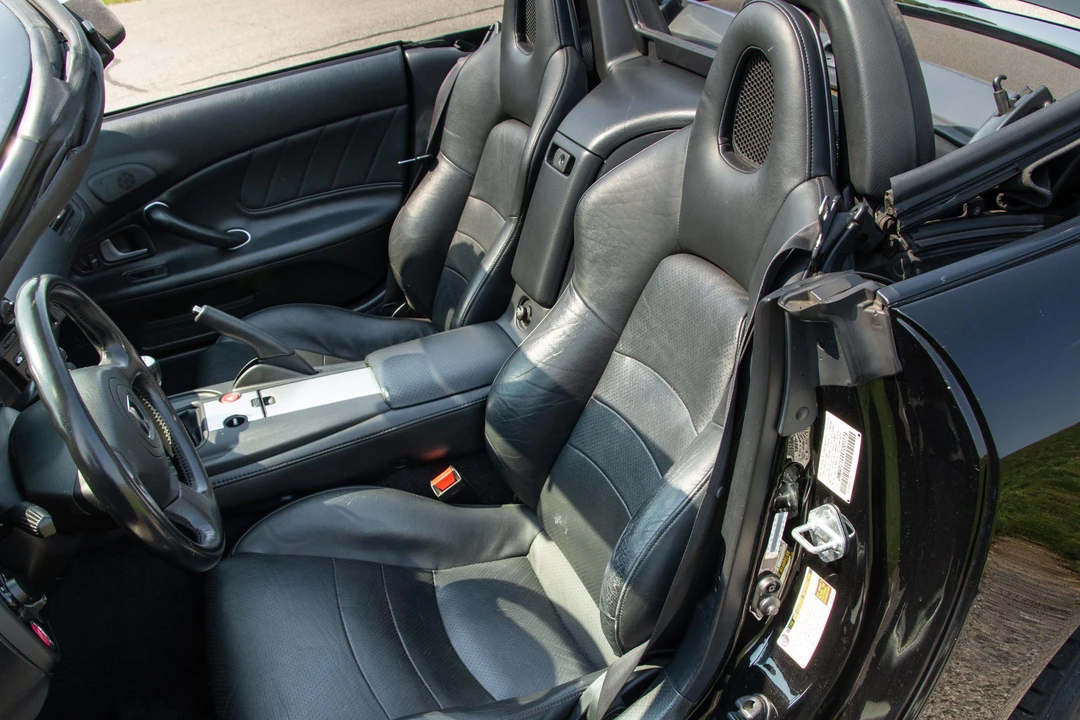 2004 Honda AP2 S2000 - Image 27 of 31