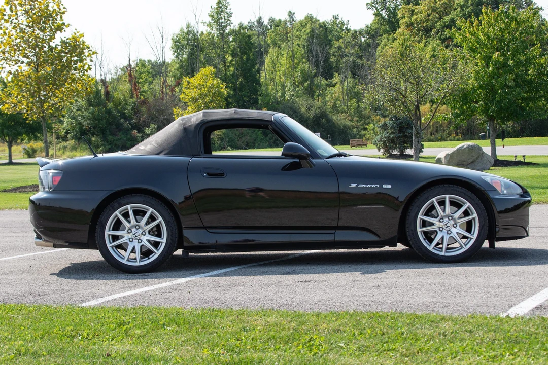 2004 Honda AP2 S2000 - Image 9 of 31